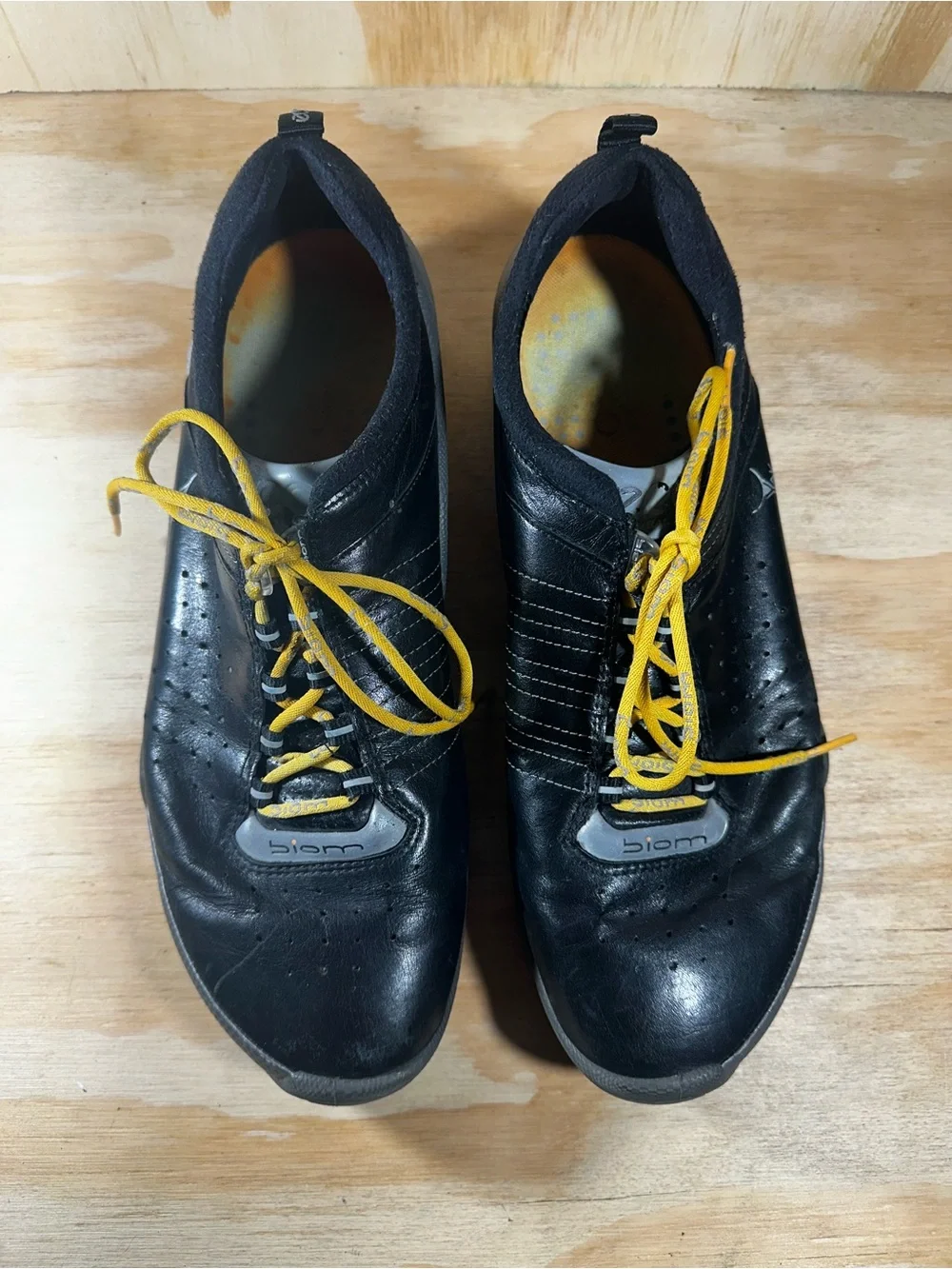 Ecco Biom Yak Black Leather Sneakers Men’s Size 9.5